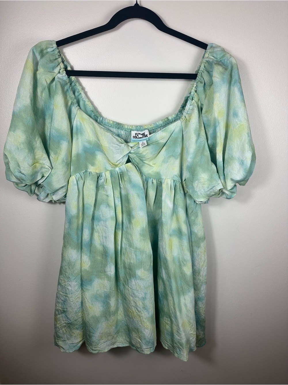 Future Collective Women's Tie-Dye Puff Short Sleeve Mini Dress - Green Sz Medium